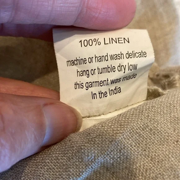 Heart’s Desire Linen Ruffle Top - Picture 3 of 4